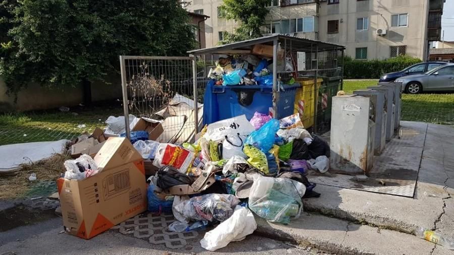 Ne furăm singuri...PET-ul? Sau despre lipsa de reciclare în România