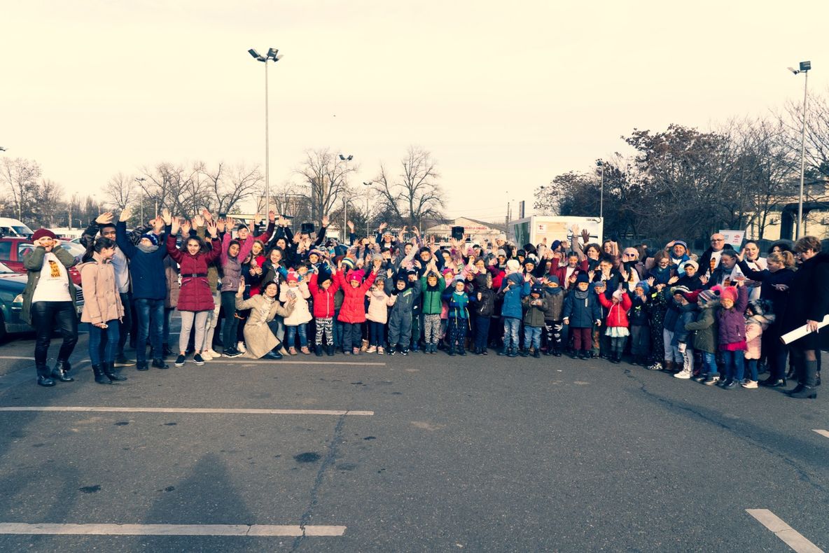 Fundația „Inimă de copil” a organizat un flashmob