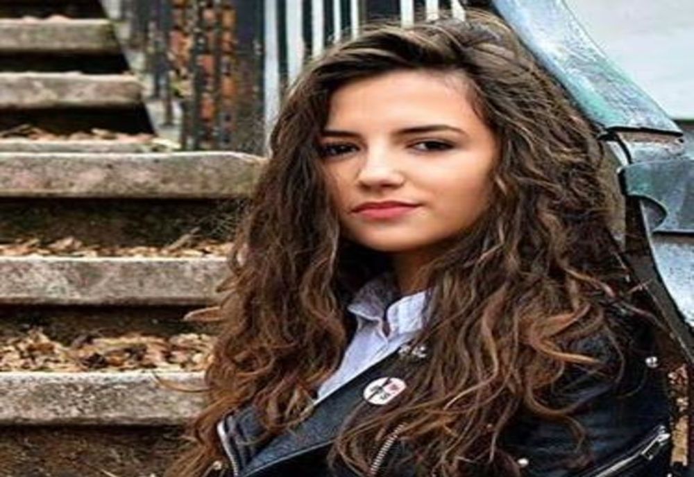 Ați vazut-o? Dacă da, anunțați imediat Poliția!