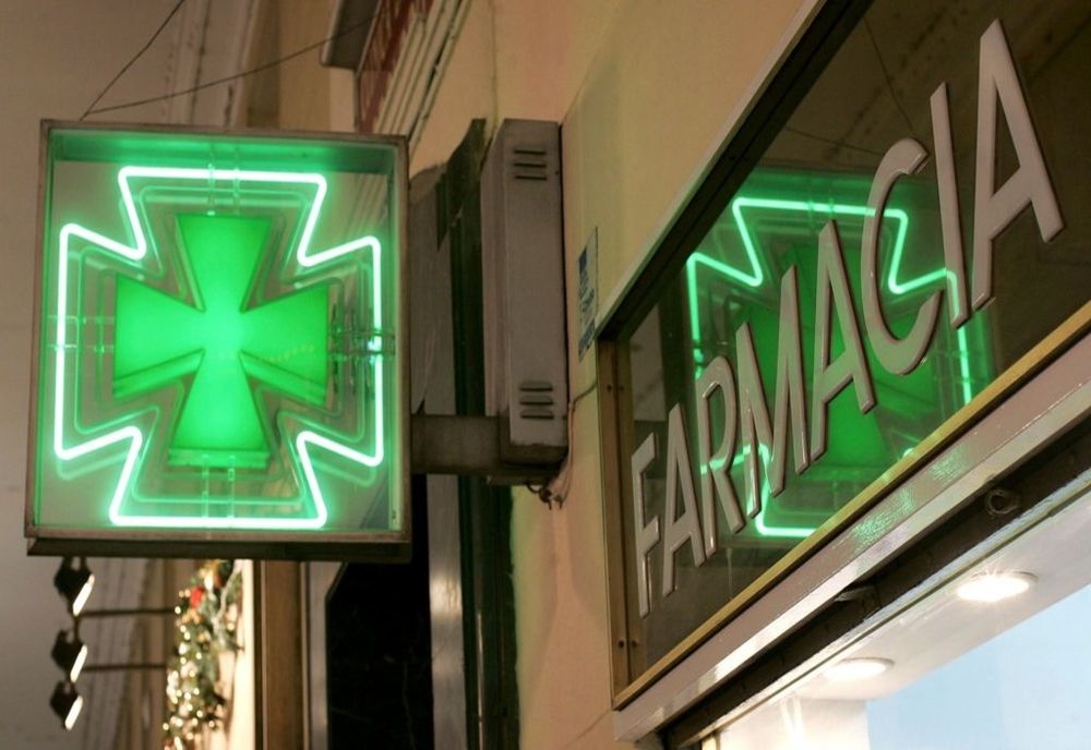 Arestat preventiv - un individ care fura din farmaciile din oraș este cercetat