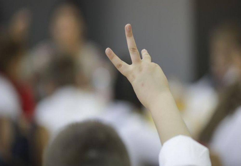  Ce se întâmplă cu situația elevilor fără acces la online, care nu aveau nicio notă în catalog la începutul semestrului 2 