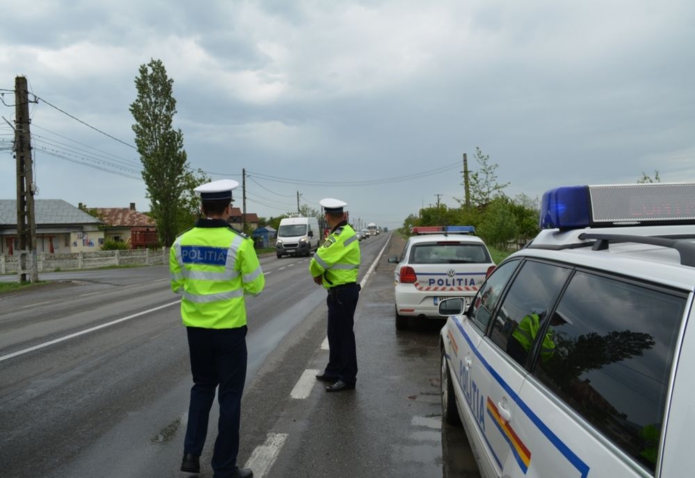 VIDEO. Șofer depistat că făcea transport ilegal de persoane