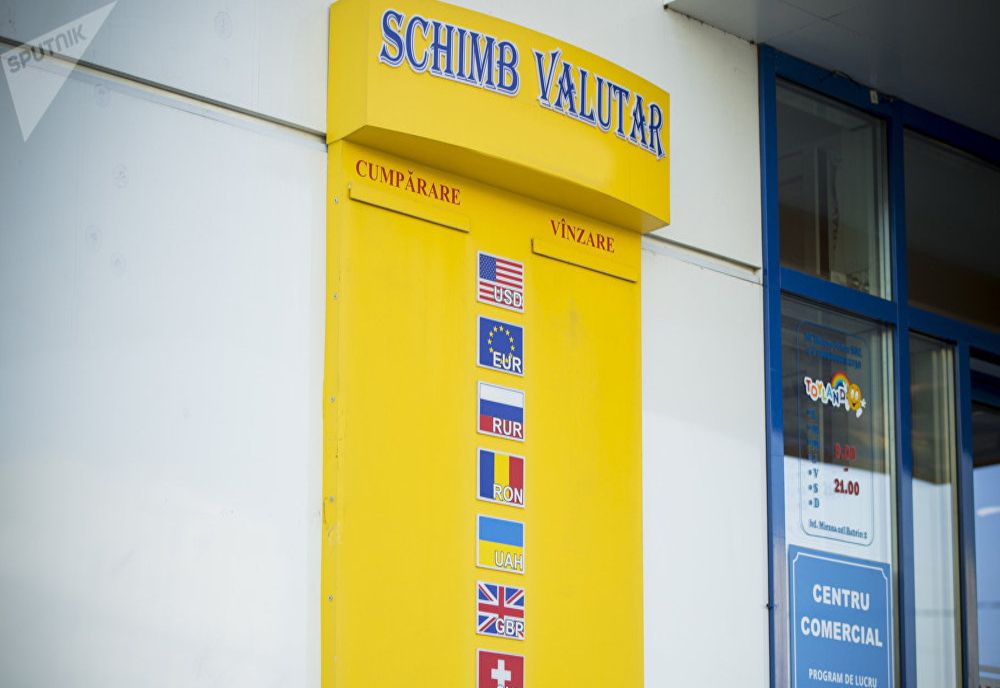 Bancnote false depistate la o casă de schimb valutar