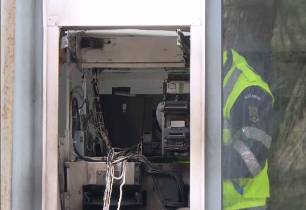 Tecuceanul care a speriat Vestul: detona bancomate, apoi le fura banii