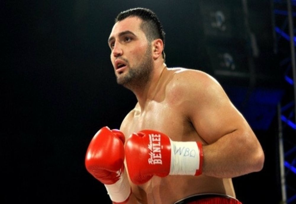 Cristian Ciocan a fost învins la puncte de francezul Tony Yoka