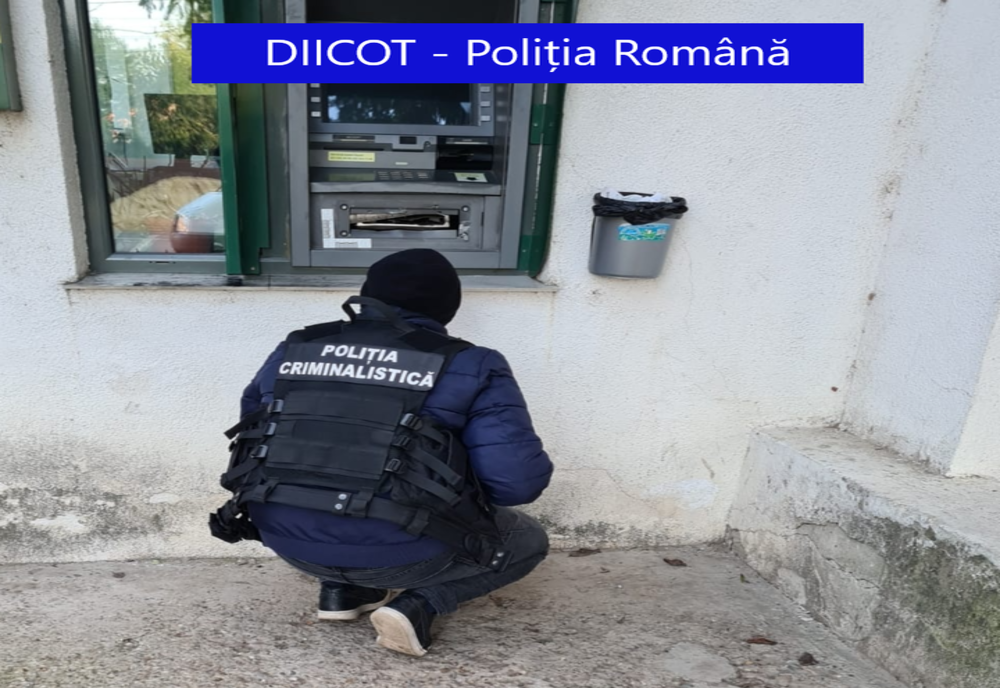 DNA a dispus trimiterea în judecată a 5 inculpați care  erau specializați în săvârșirea de furturi din bancomate prin detonarea acestora 