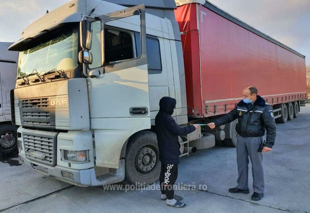 Document fals descoperit la controlul de frontieră în prima zi a anului