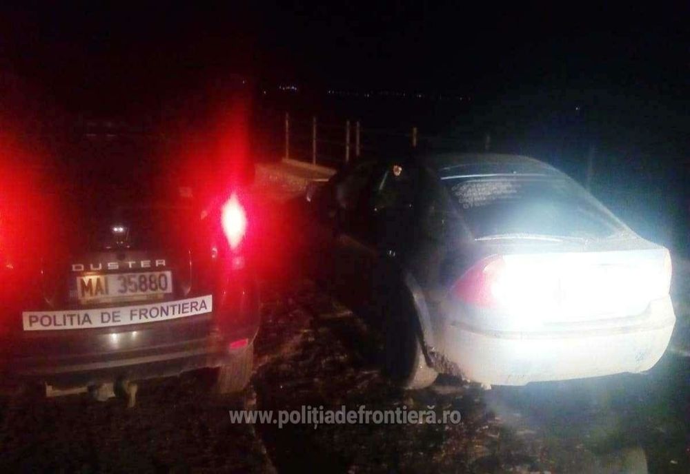 Lucrări penale la regimul circulaţiei rutiere pentru doi gălăţeni