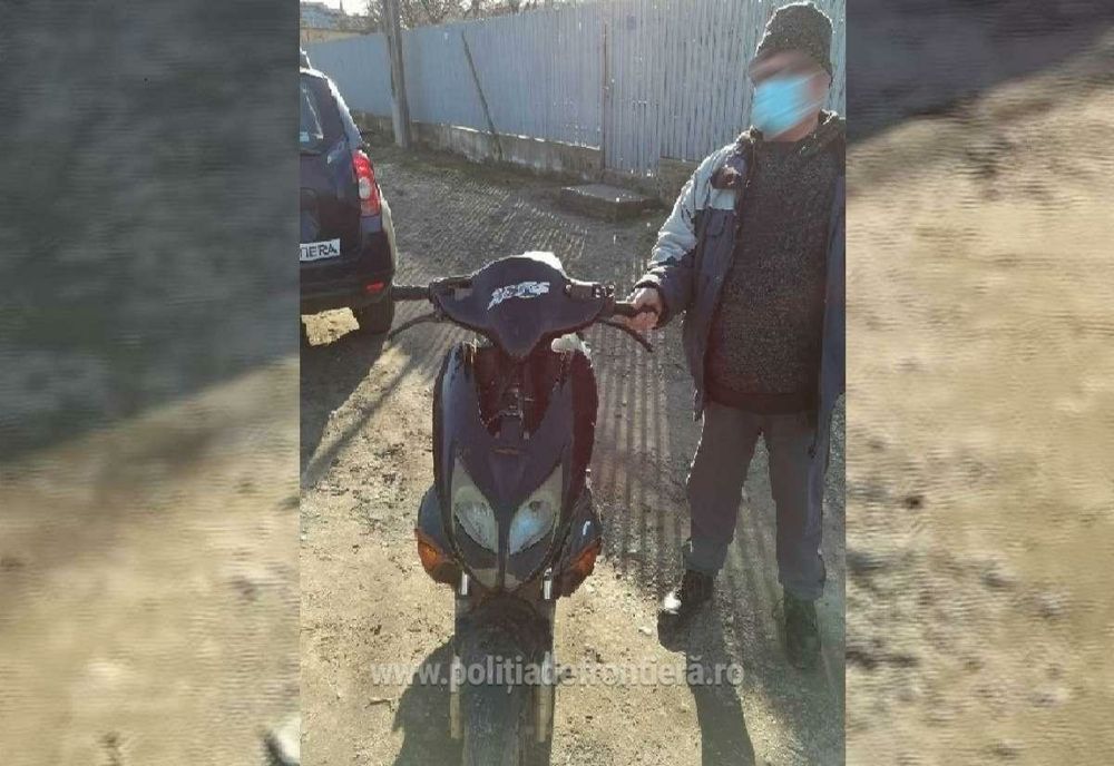 Gălățean fără permis de conducere depistat conducând un moped neîmatriculat