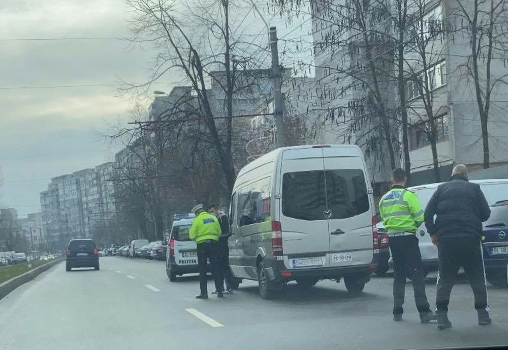 Polițiștii au controlat 196 de locații din județul Galați și 257 de mijloace de transport persoane