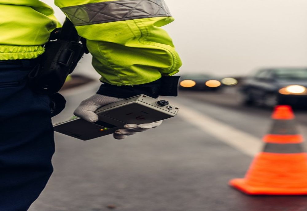 Trei conducători auto depistați sub influența alcoolului