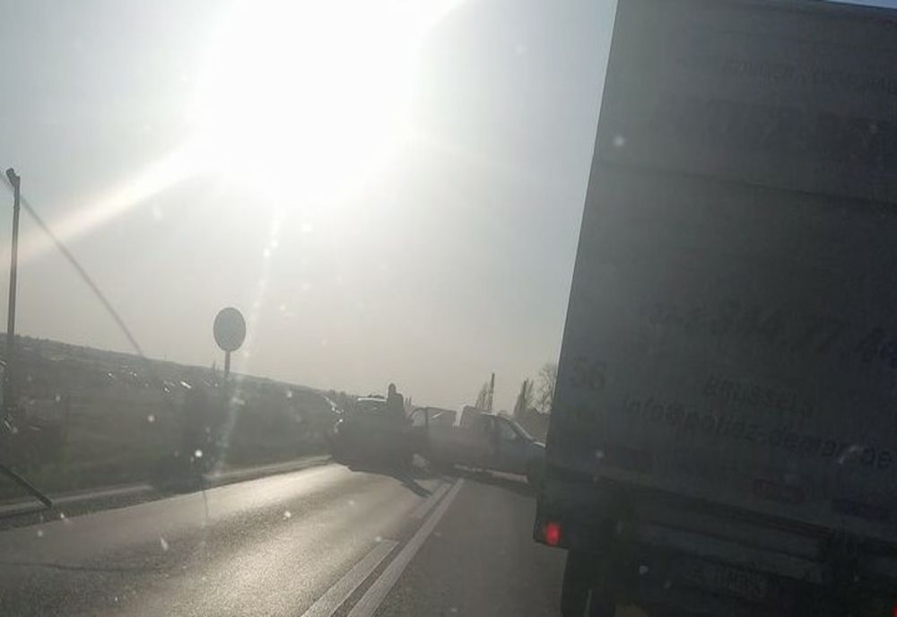 Accident  la ieșirea din Șendreni