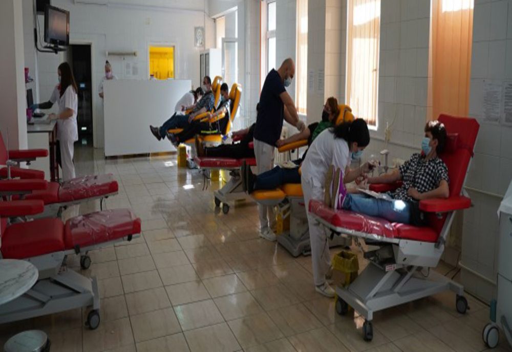O nouă acţiune de donare de sânge a preoţilor şi credincioşilor din Protopopiatul Tecuci