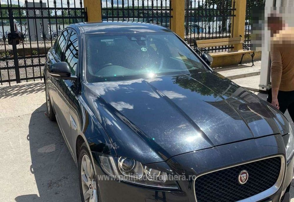 Autoturism semnalat furat din Marea Britanie, depistat de polițiștii de frontieră gălățeni
