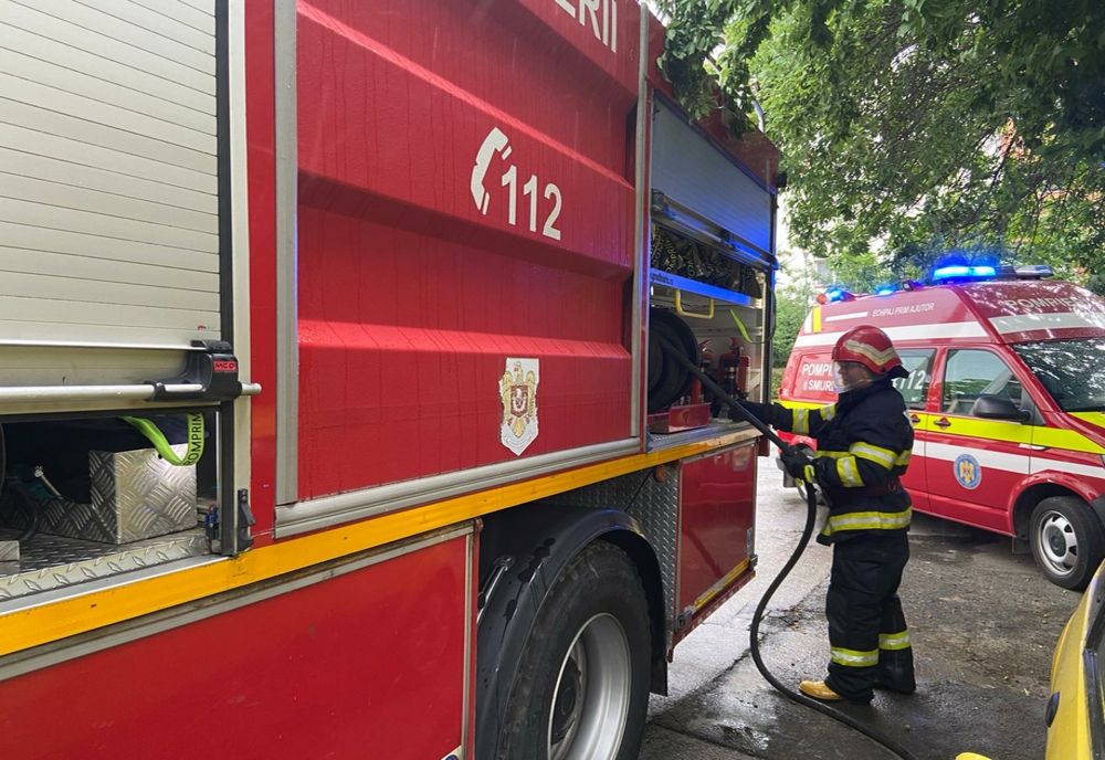 Incendiu izbucnit astăzi într-un apartament din municipiul Galați