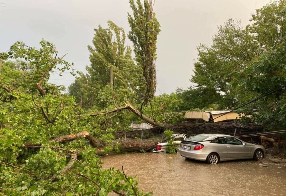 Foto+VIDEO: Galațiul sub ape