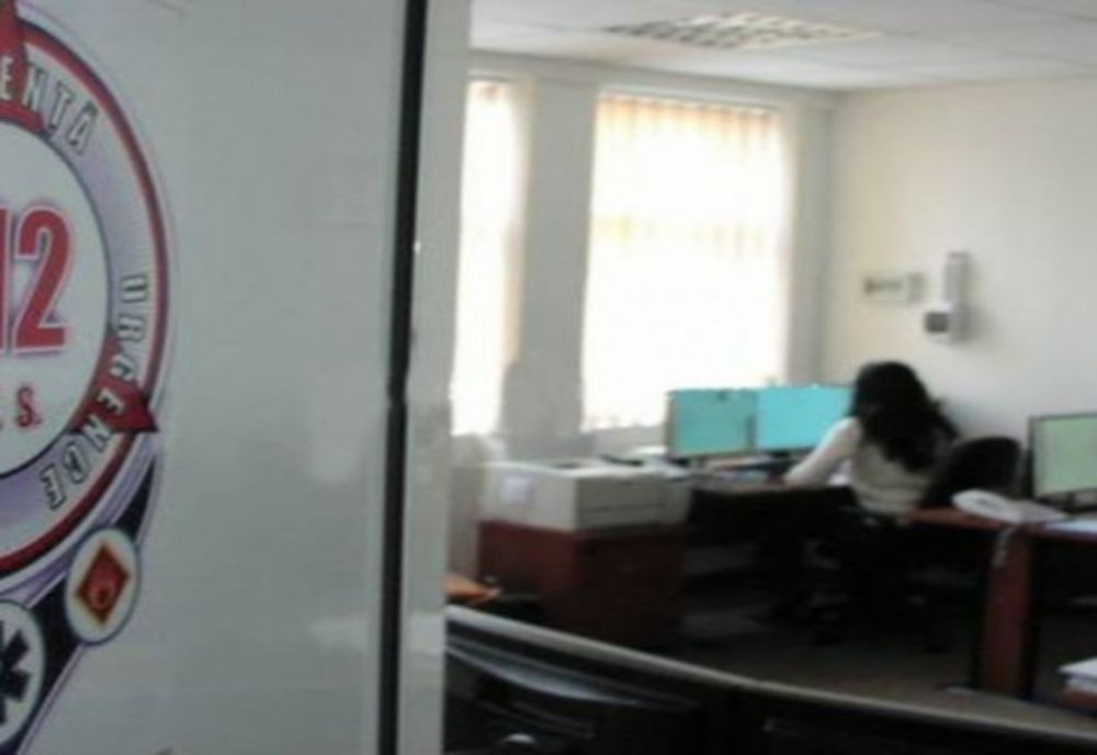 Echipă de control de la DSU la Dispeceratul Integrat de Urgenţă Galaţi