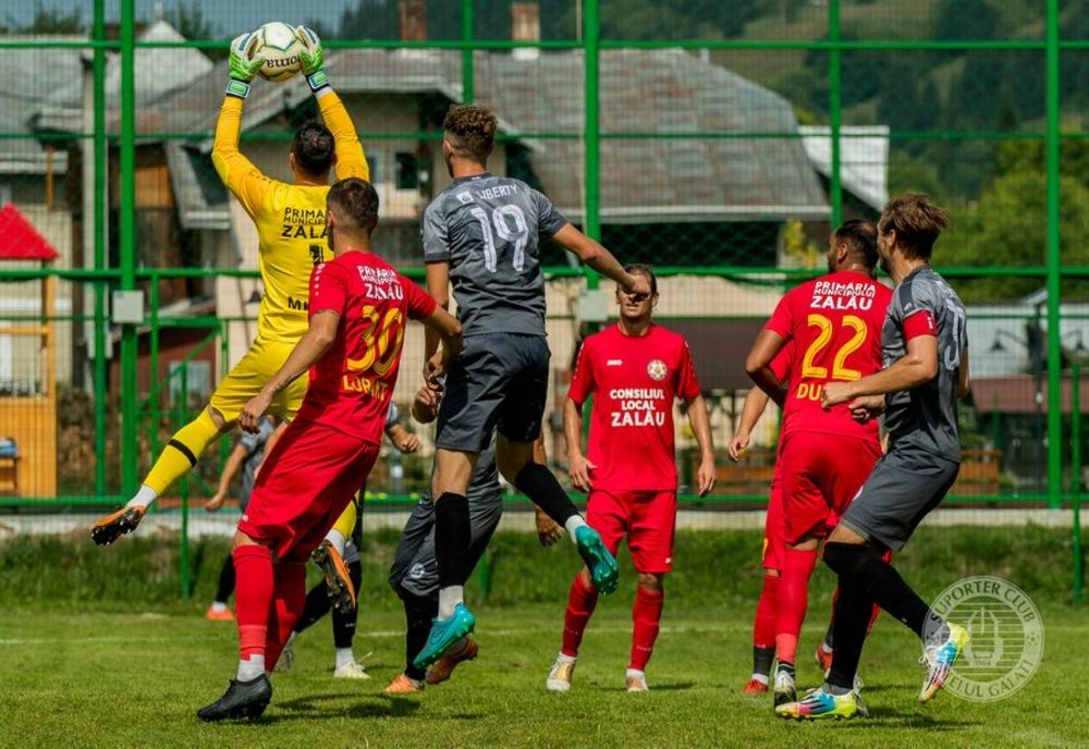 SCM Zalău a reuşit să învingă Oţelul Galaţi, într-un amical disputat la Vatra Dornei