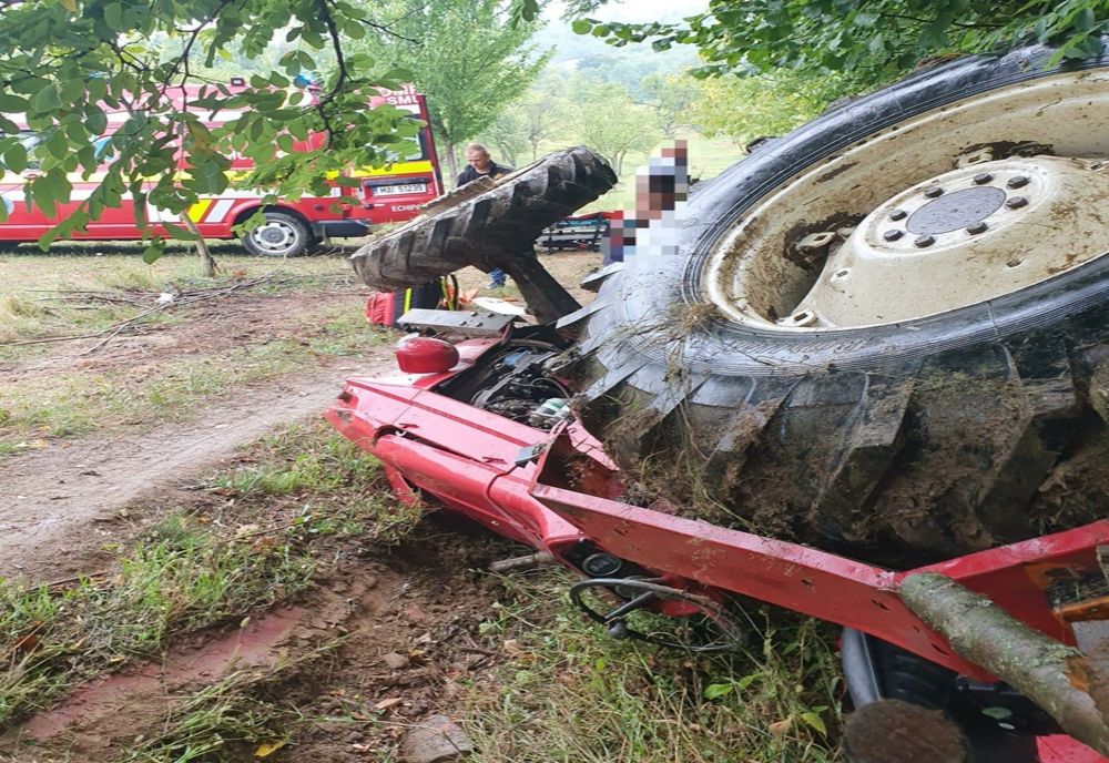 Tânăr de 17 ani fără permis, implicat într-un accident rutier