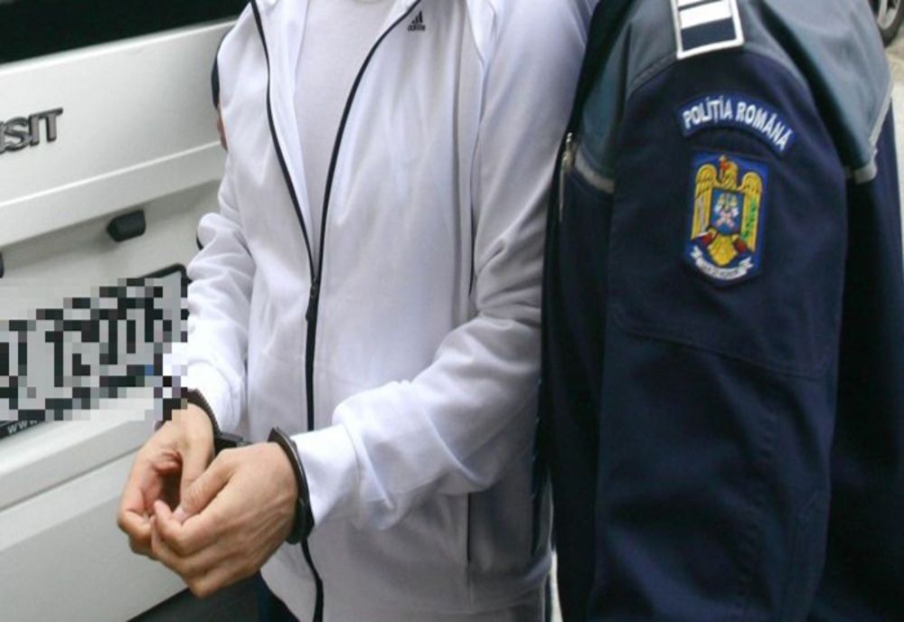 Reținut pentru comiterea a mai multor furturi din locuințe