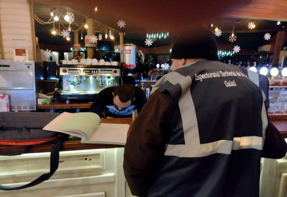 Restaurant din Galați depistat că funcționa peste orele de program