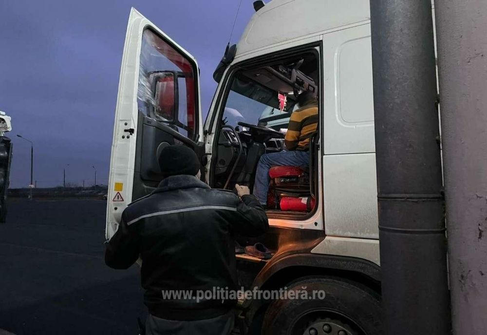 Test PCR fals prezentat la controlul pentru trecerea frontierei