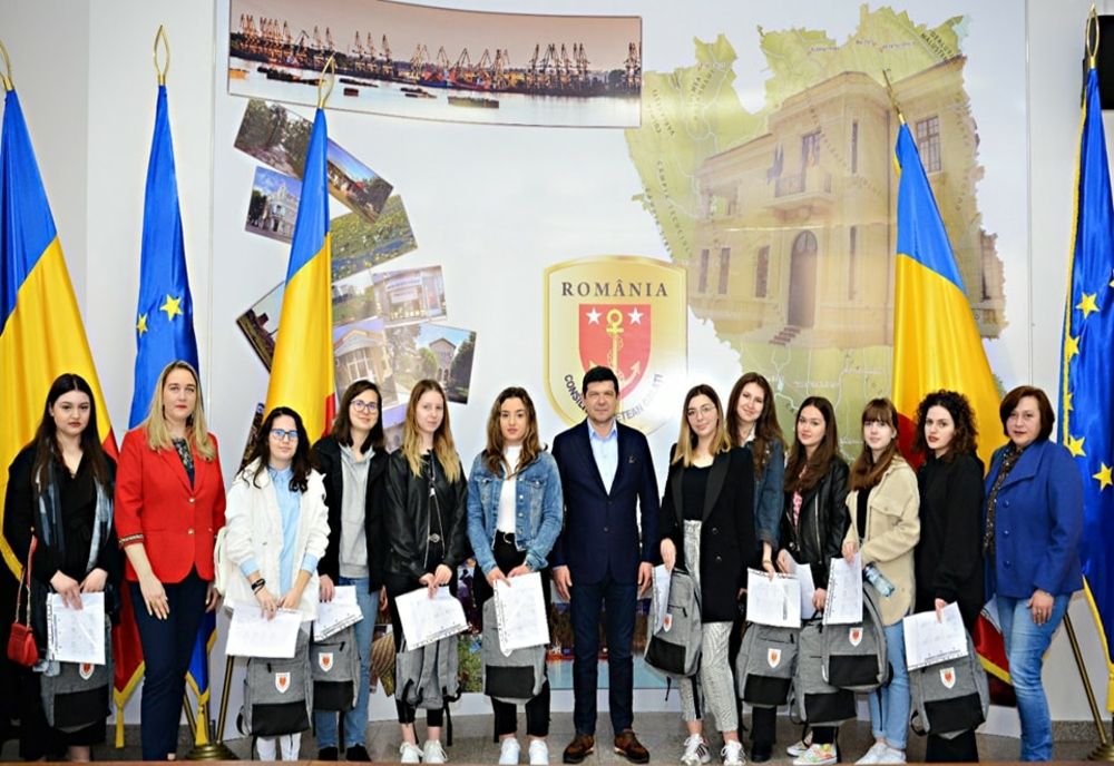 Schimb de experiență între Colegiul Național ”Alexandru Ioan Cuza” din Galați și Liceul Tehnologic ”Daniel Arnaut” din Riberac