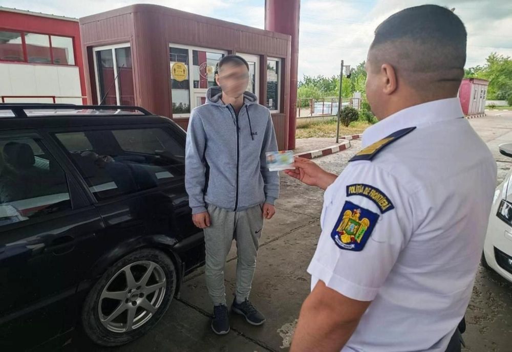 Documente false descoperite la controlul de frontieră