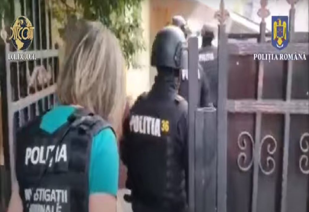 Percheziții la persoane domiciliate în Galați pentru destructurarea unui grup infracțional specializat în înșelăciuni și evaziune fiscală, în domeniul asigurărilor sociale
