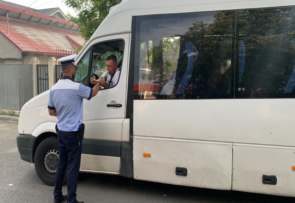 Acțiuni ale polițiștilor gălățeni pe linia transportului public de persoane 