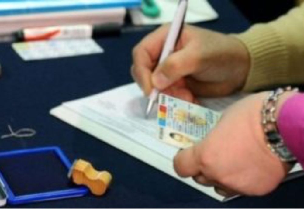 Românii vor trebui să anunțe în 15 zile la Evidența Populației dacă își schimbă adresa de reședință