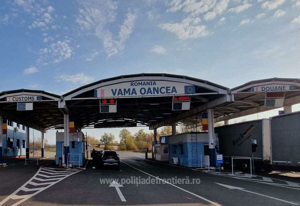 A vrut să treacă cu mașina frontiera către Republica Moldova, dar nu deținea un permis de conducere valabil