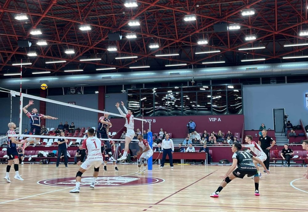 Înfrângere a voleibaliștilor de la Arcada Galați pe terenul celor de la Rapid București
