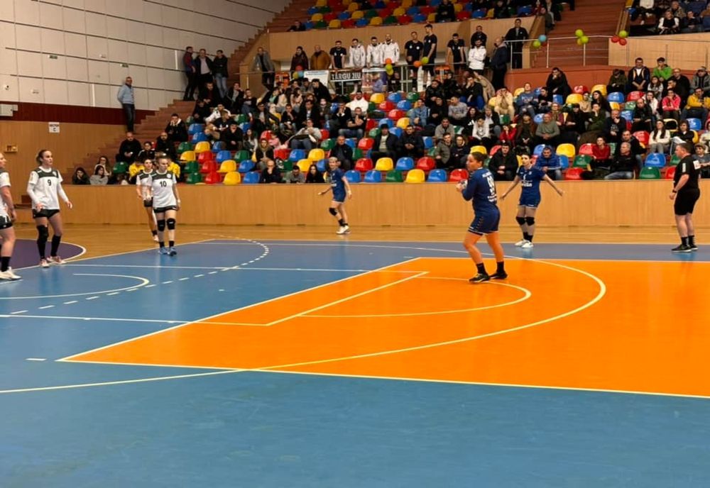 Handbalistele de la CSM Galați au încheiat anul cu o înfrângere pe teren propriu în fața celor de la CSM Tg. Jiu