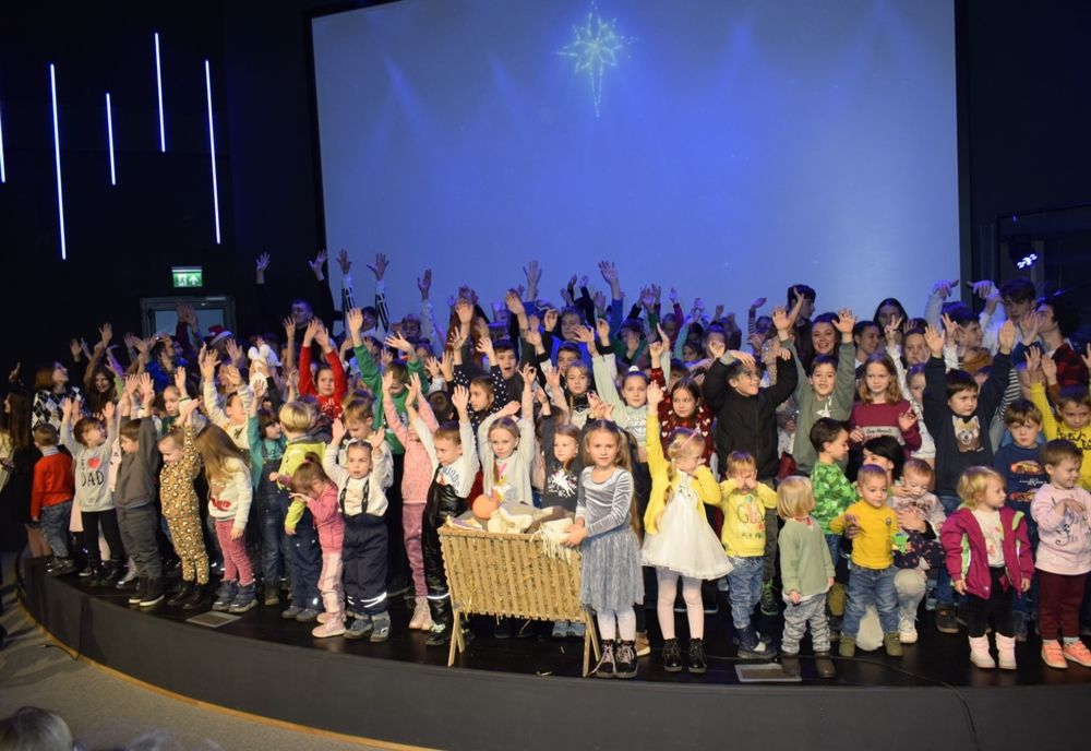 Refugiați din Ucraina au sărbătorit în avans Crăciunul alături de Fundația Inimă de Copil