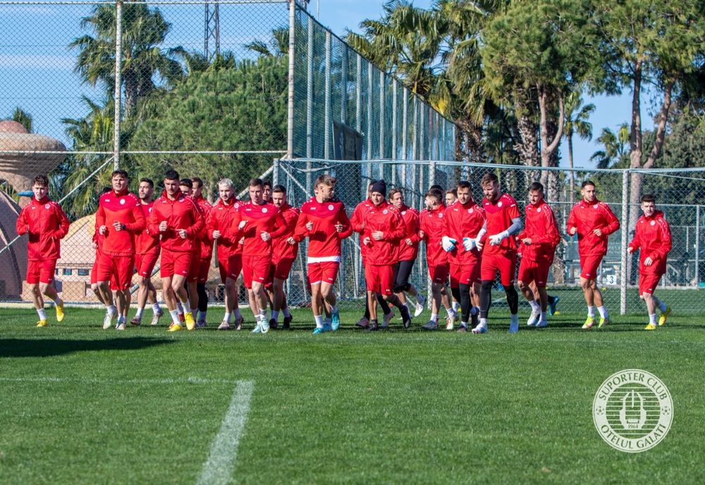 Oțelul Galați a plecat în cantonament în Antalya, unde vor juca și 4 meciuri amicale