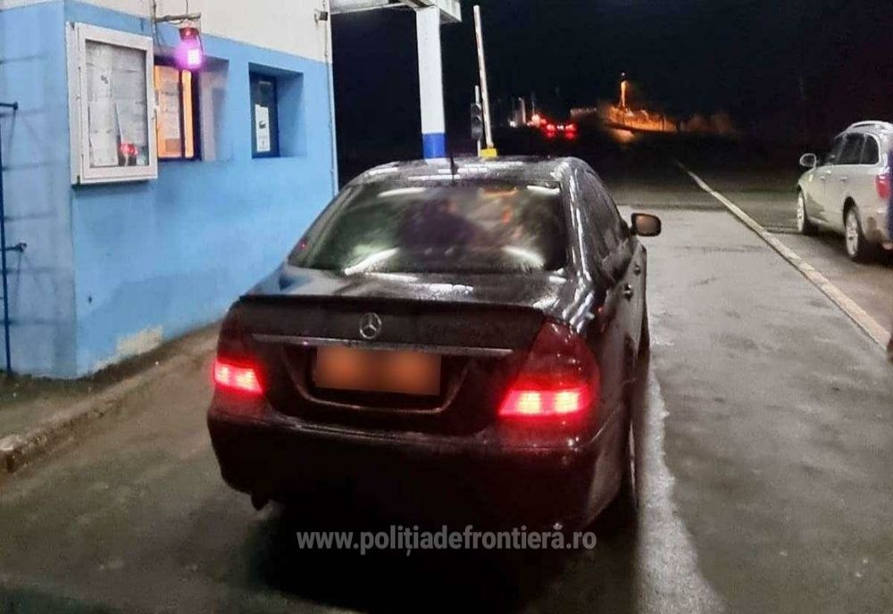 Depistat, în miezul nopții, la volan fără permis de conducere