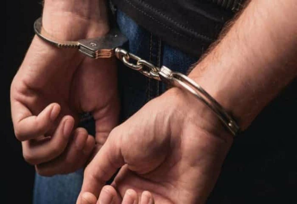 Galați: Reținut pentru 24 de ore după ce a furat un microbuz și l-a abandonat pe centura municipiului Tecuci