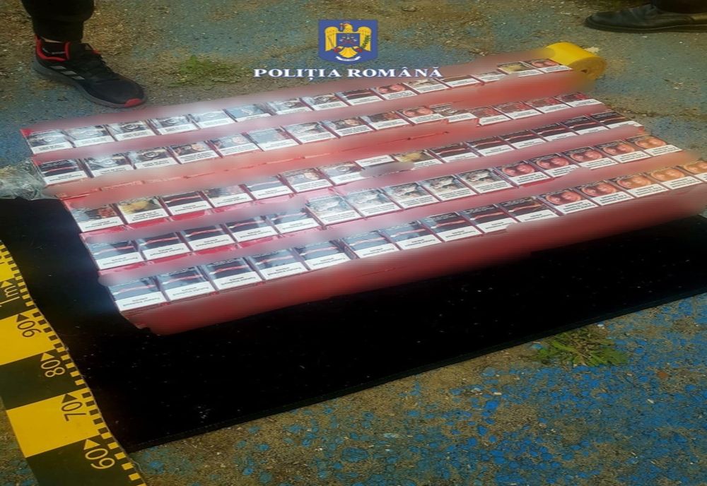 Țigări fără timbru de acciză descoperite de polițiști din cadrul Poliției Oraș Târgu Bujor în portbagajul unui autoturism condus de un bărbat din Bârlad