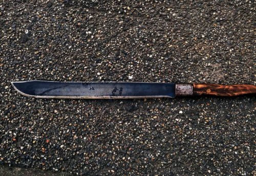 Gălățean arestat preventiv pentru tentativă de omor. Și-a atacat vărul în plină stradă în mijlocul zilei