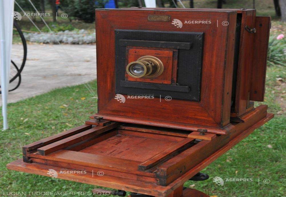 19 AUGUST - ZIUA MONDIALĂ A FOTOGRAFIEI