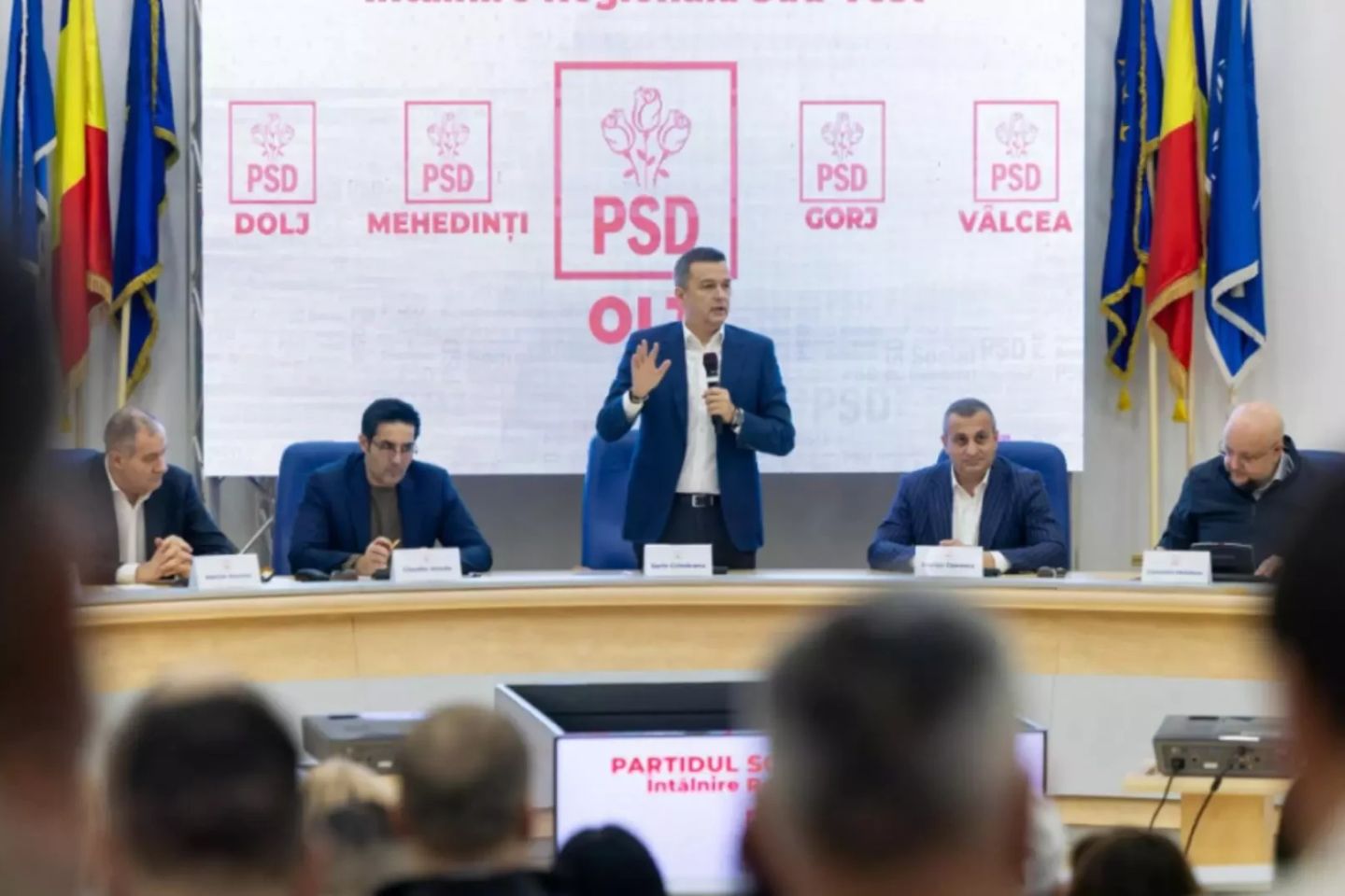 Reuniune PSD după negocierile de la Cotroceni. Moțiunea de cenzură împotriva Guvernului Bolojan, pe agenda liderilor social-democrați