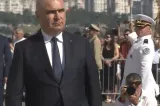 Scandări și fluierături la Constanța! Ilie Bolojan, huiduit de oameni chiar pe faleză, de Ziua Marinei VIDEO