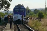 Tragedie în Galați: patru oameni au murit după ce un tren a lovit o autoutilitară