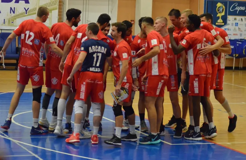 volei m