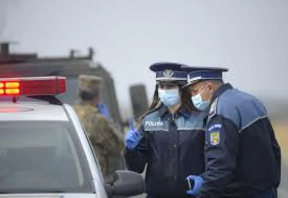 O minoră de 17 ani cercetată penal pentru sustragerea unui autoturism pe care l-a condus fără permis