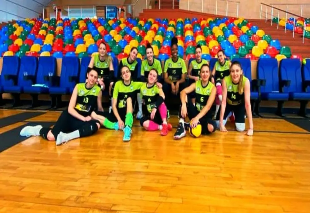 CSU Belor Galați a câștigat primul set al meciului cu Dinamo, dar a pierdut meciul cu 1-3