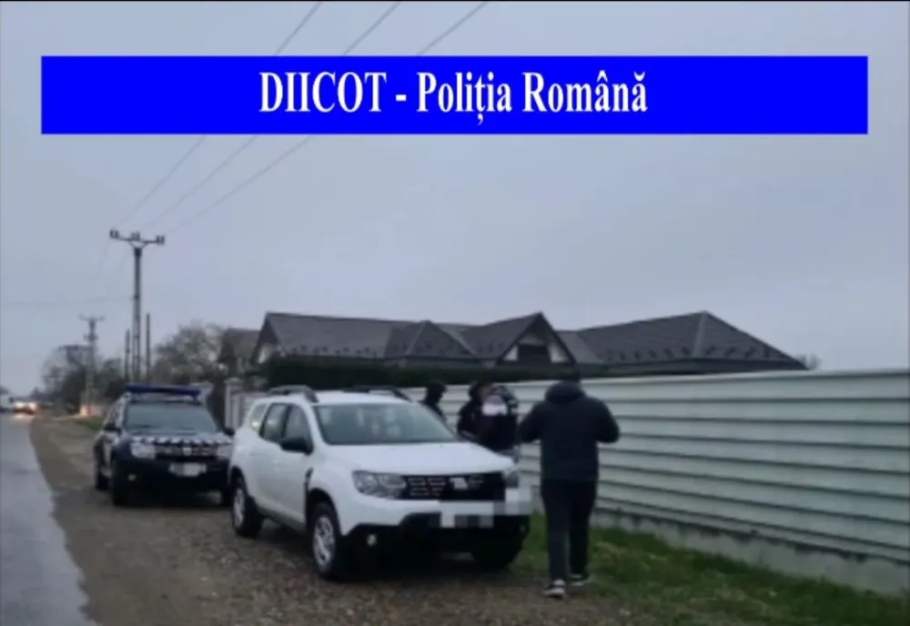 Cercetați pentru furt calificat și fals material în înscrisuri oficiale 