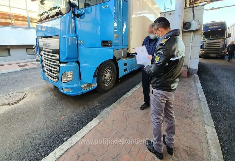 Intenționa să intre în România cu un autovehicul fără asigurare auto obligatorie