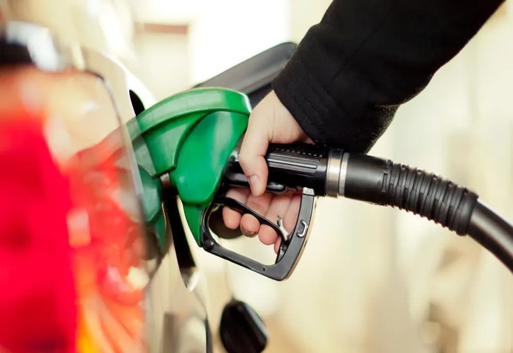 Reținut pentru 24 de ore pentru conducere sub influența alcoolului și având permisul reținut